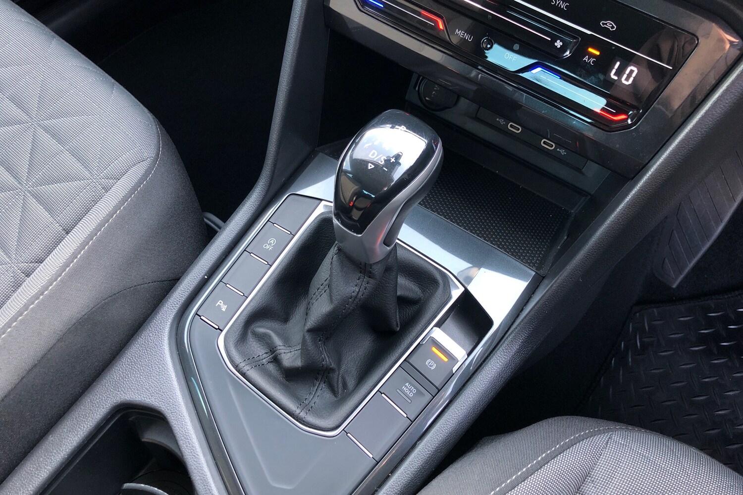 Used Volkswagen Tiguan 2022 for sale - 78158973: Photo 10