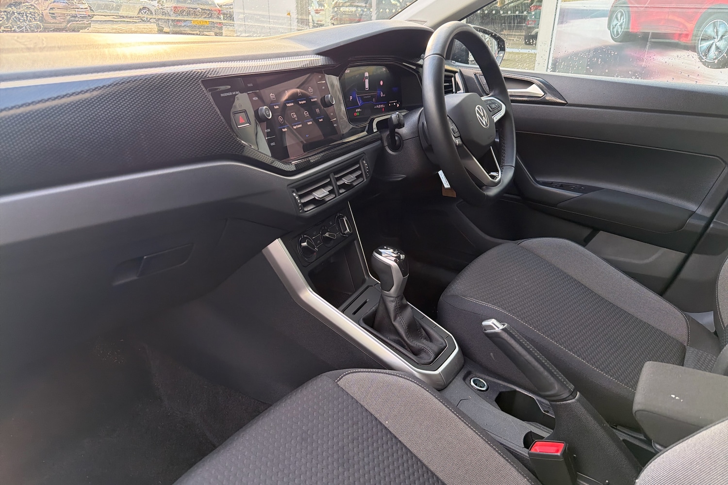 Used Volkswagen Polo 2024 for sale - 77476933: Photo 2