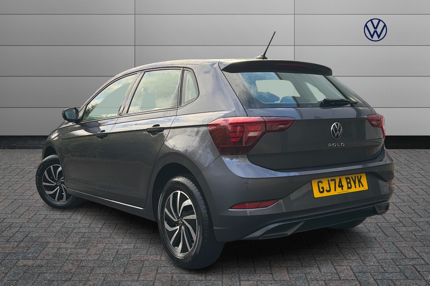 Used Volkswagen Polo 2024 for sale - 77476933: Photo 3