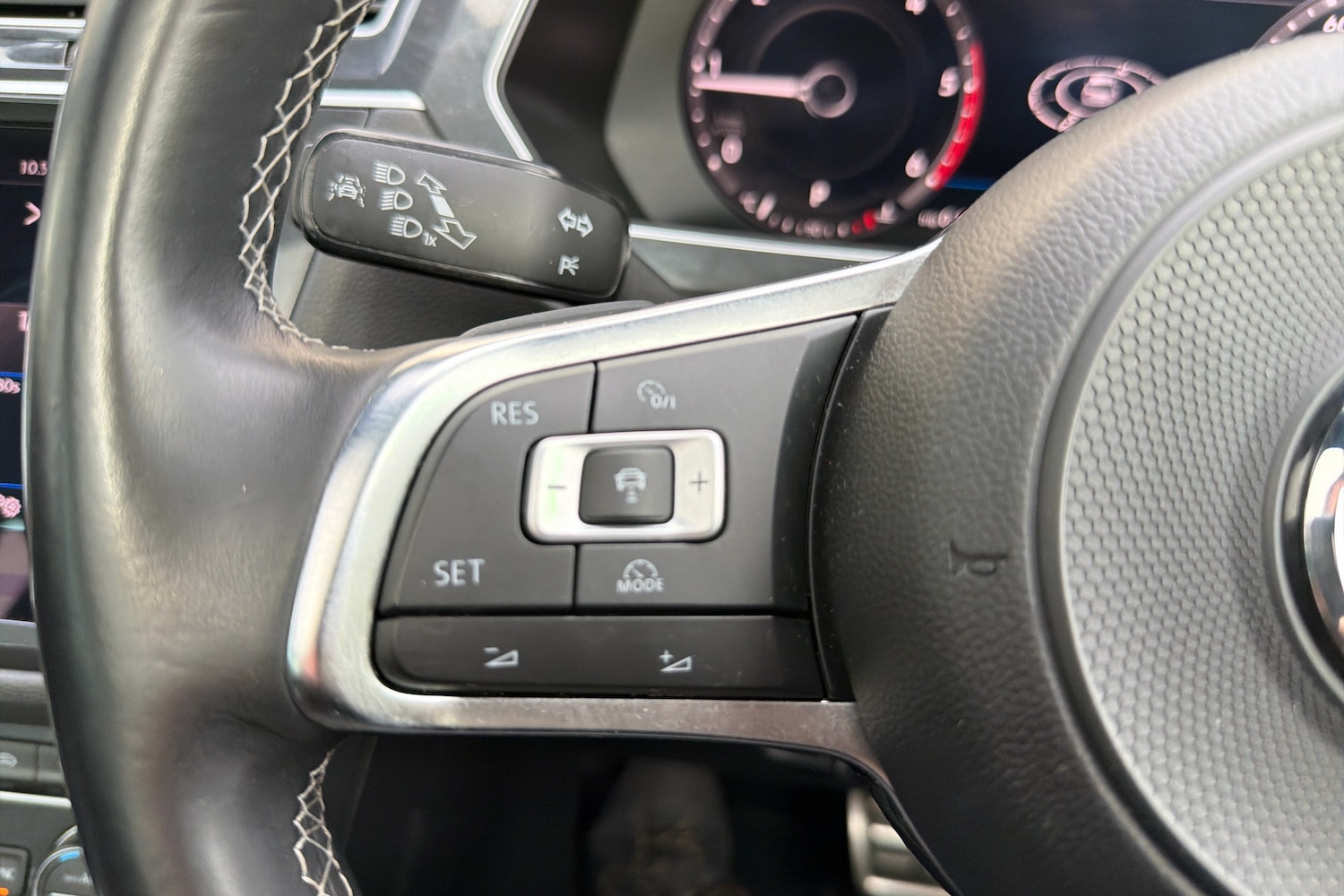 Used Volkswagen Tiguan 2018 for sale - 78008916: Photo 23