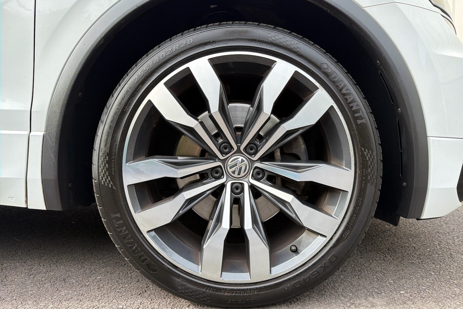 Used Volkswagen Tiguan 2018 for sale - 78008916: Photo 5