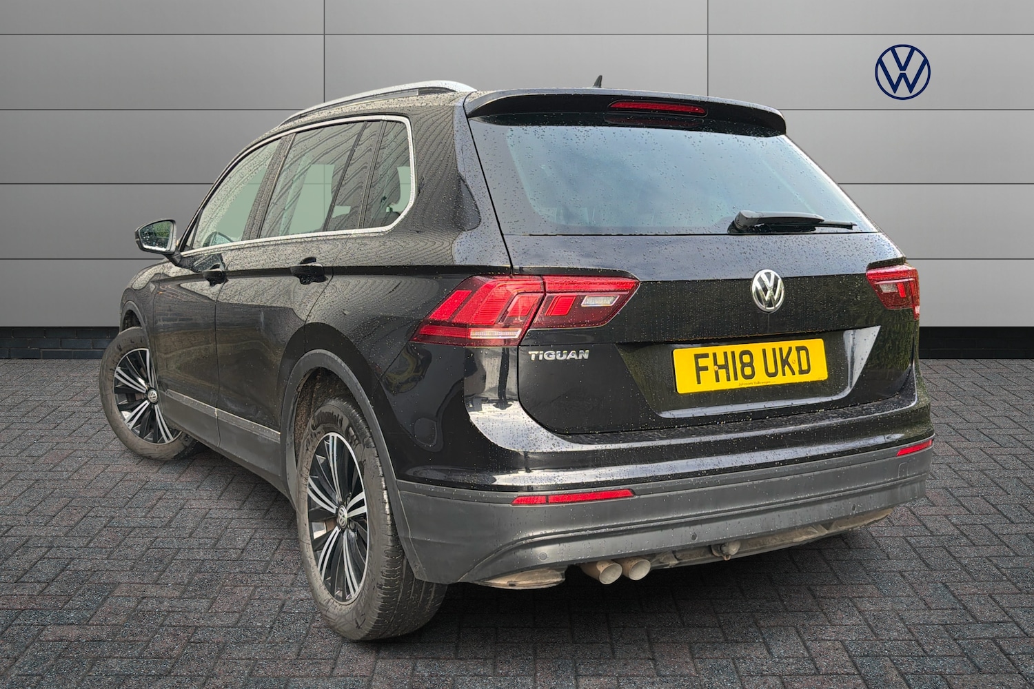 Used Volkswagen Tiguan 2018 for sale - 77576182: Photo 3