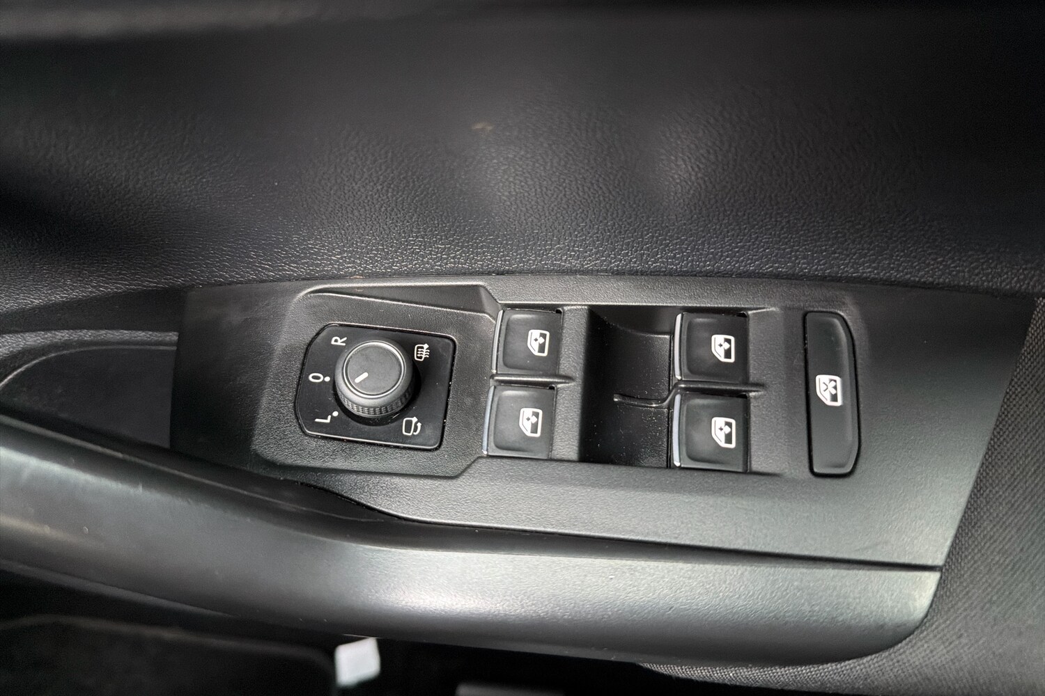 Used Volkswagen Polo 2022 for sale - 77647725: Photo 23