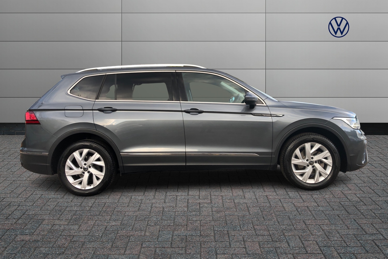 Used Volkswagen Tiguan Allspace 2022 for sale - 76674639: Photo 4