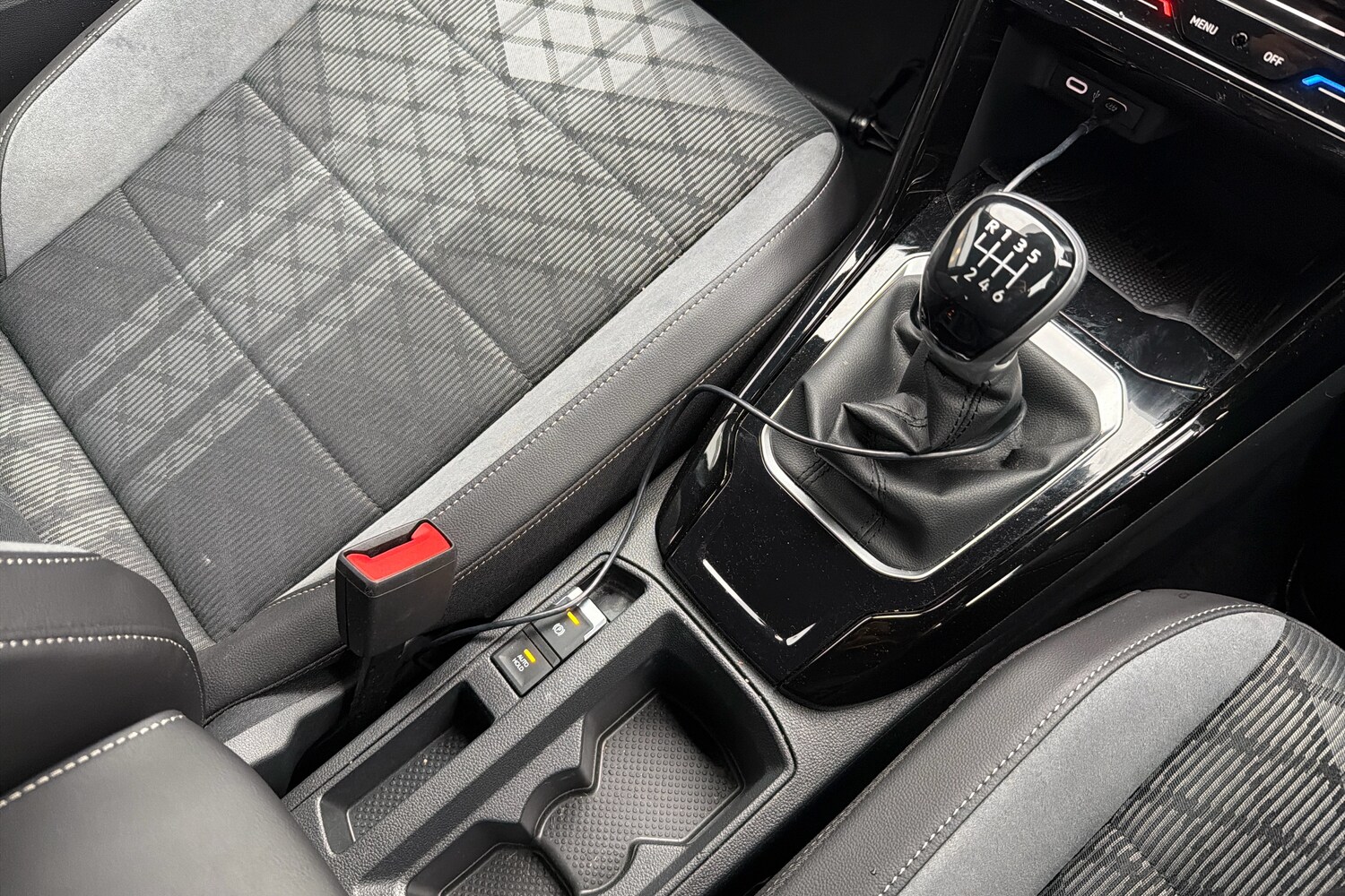 Used Volkswagen T-Roc 2025 for sale - 77515275: Photo 10