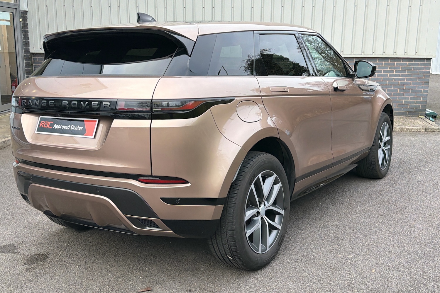 Used Land Rover Range Rover Evoque 2023 for sale - 77122354: Photo 18