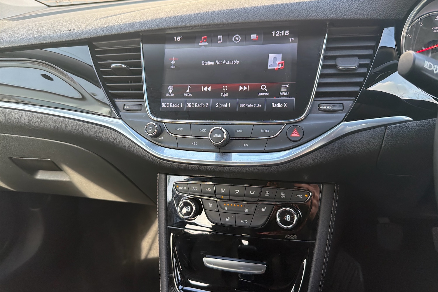 Used Vauxhall Astra 2016 for sale - 77689431: Photo 9