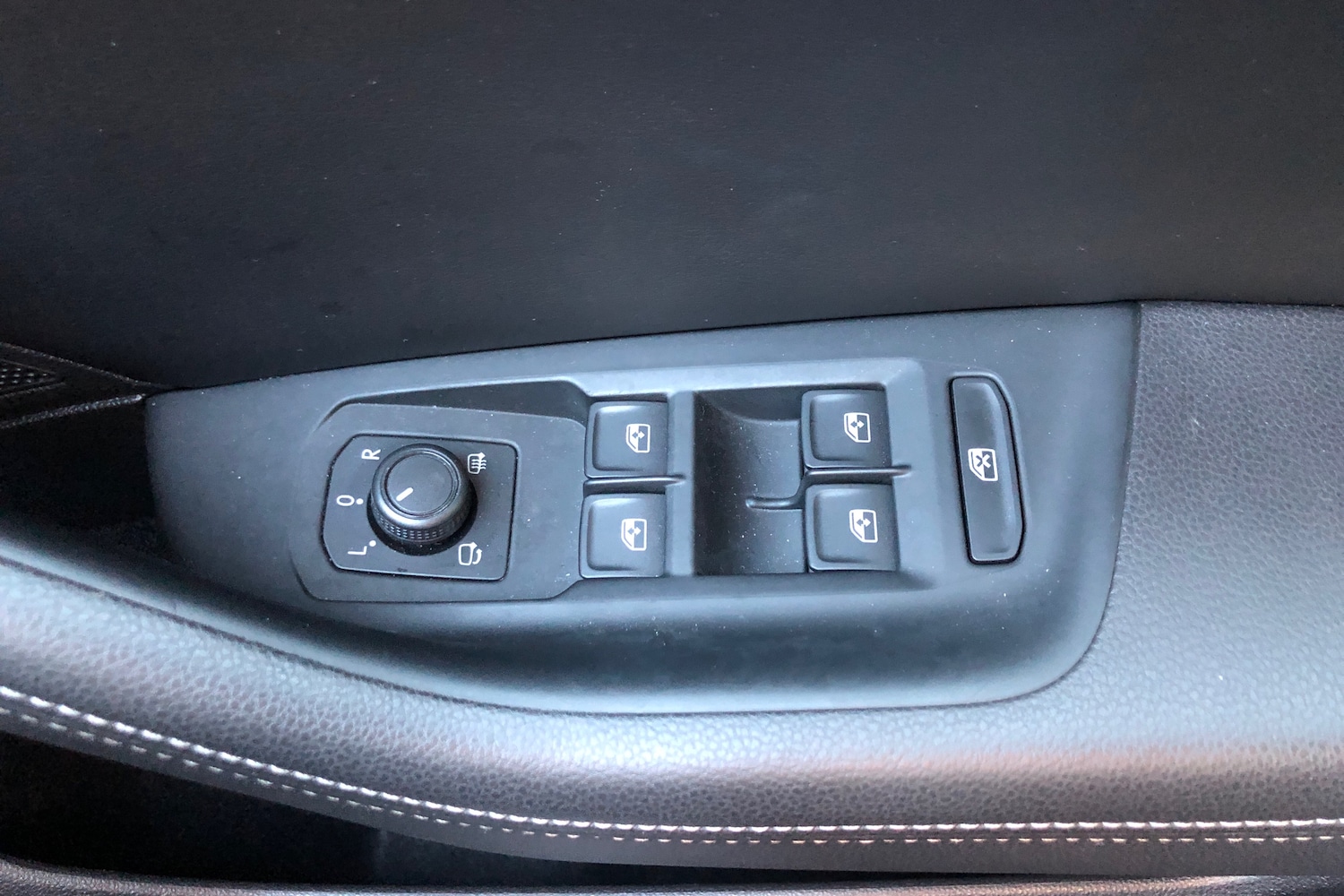 Used Volkswagen Passat 2018 for sale - 77256297: Photo 22