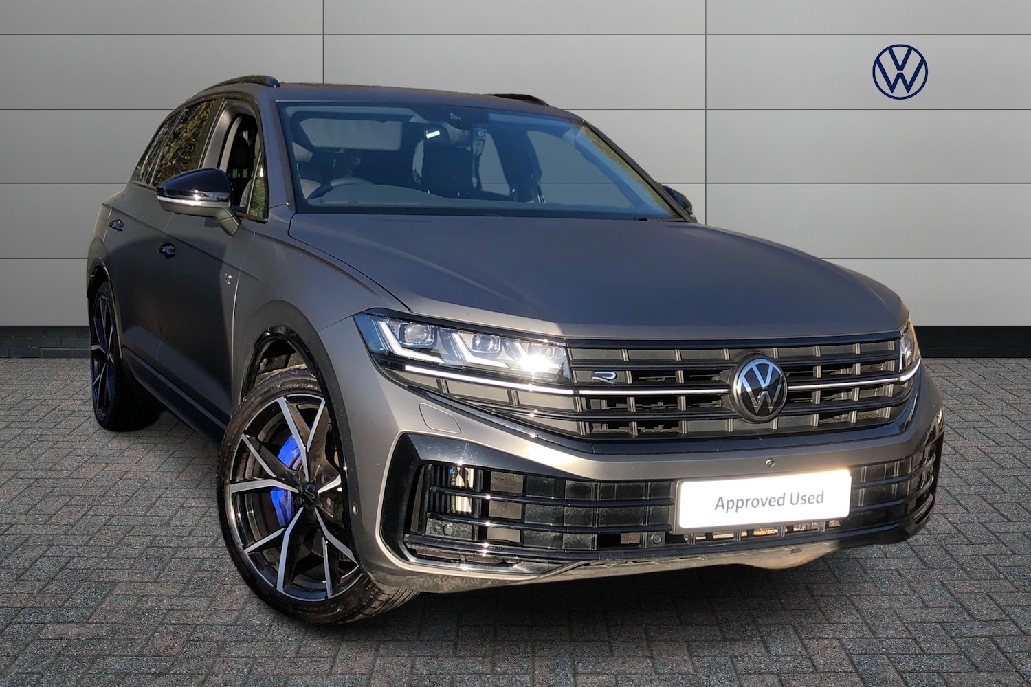 Used Volkswagen Touareg 2025 for sale - 76679536: Photo 1