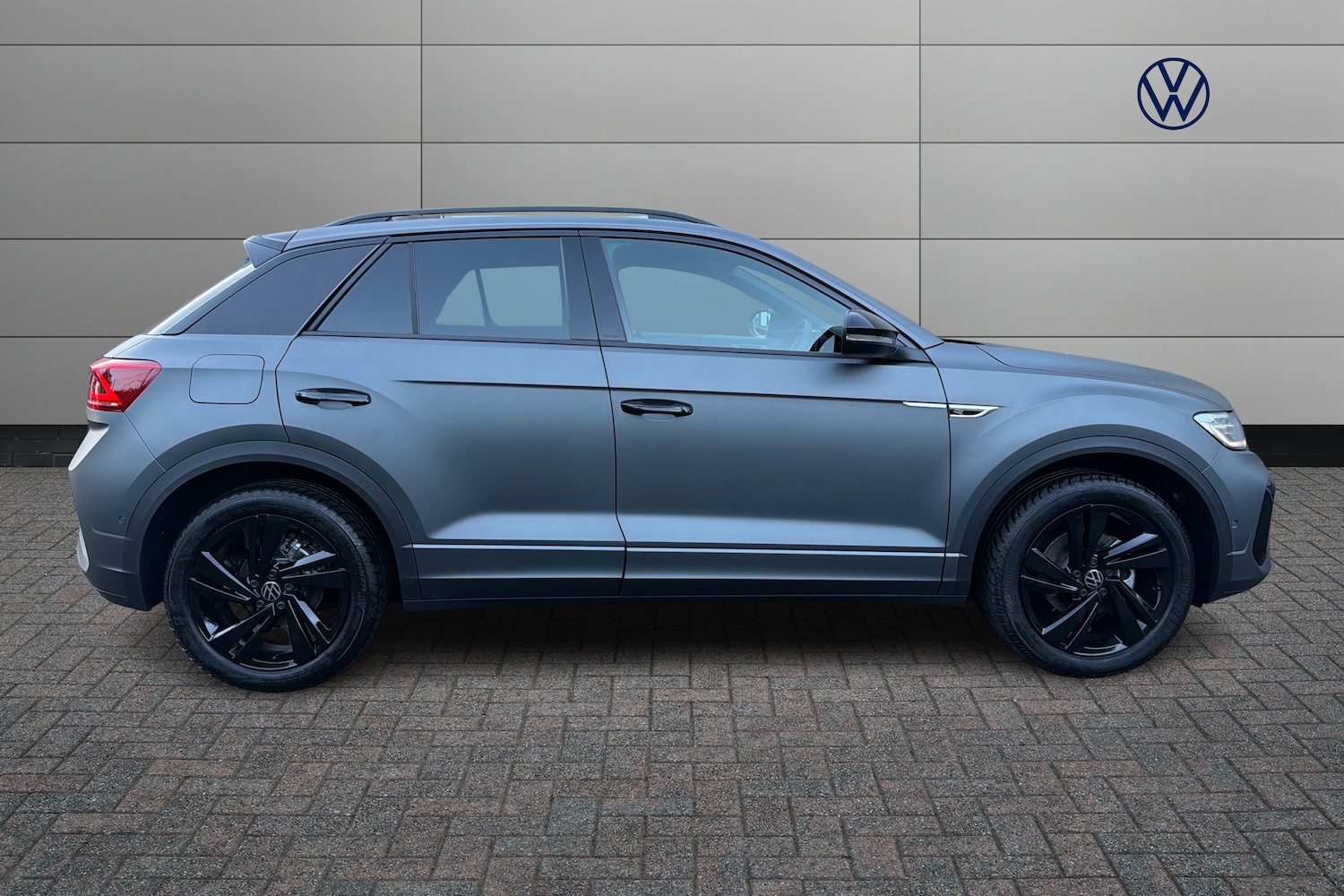 Used Volkswagen T-Roc 2025 for sale - 77442382: Photo 4
