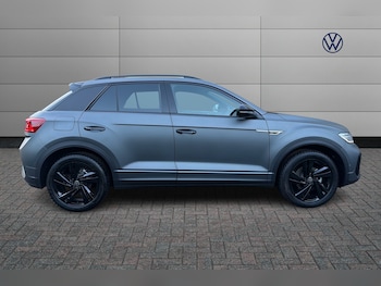 Used Volkswagen T-Roc 2025 for sale - 77442382: Photo