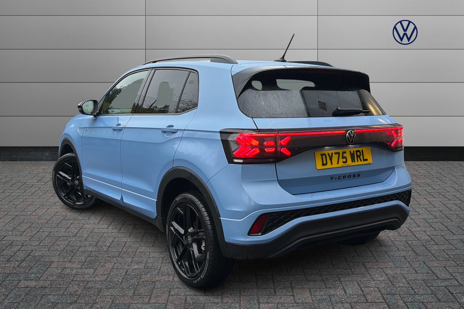 Used Volkswagen T-Cross 2025 for sale - 77515295: Photo 3