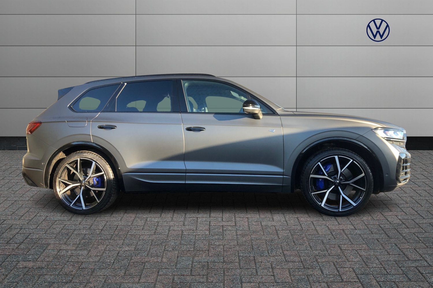 Used Volkswagen Touareg 2025 for sale - 77157735: Photo 4