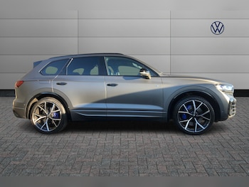 Used Volkswagen Touareg 2025 for sale - 77157735: Photo