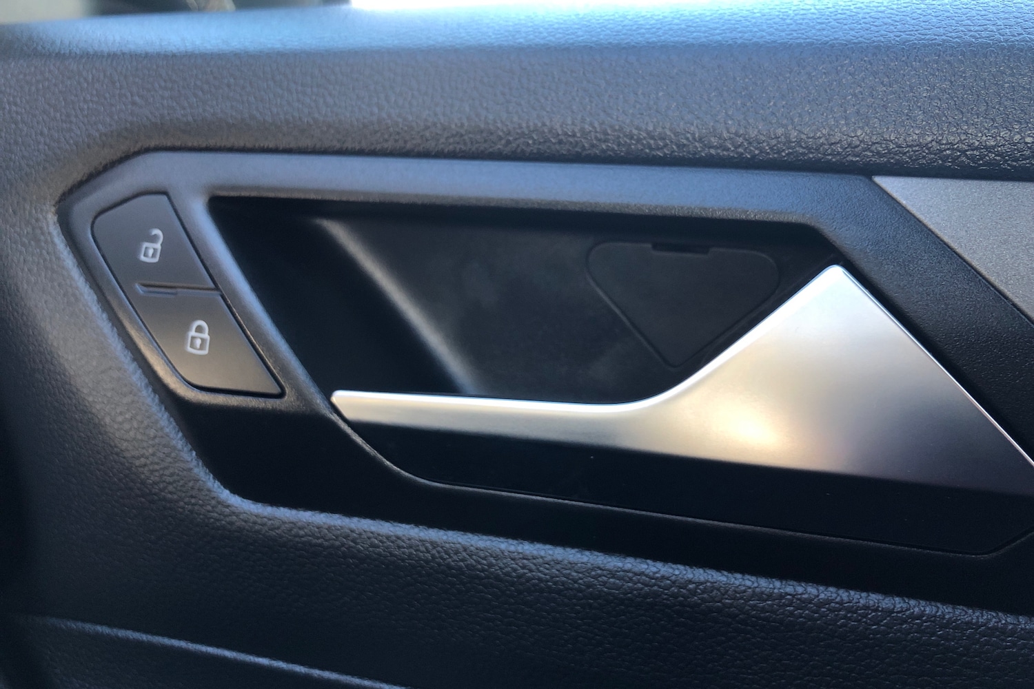 Used Volkswagen T-Roc 2020 for sale - 76942865: Photo 22