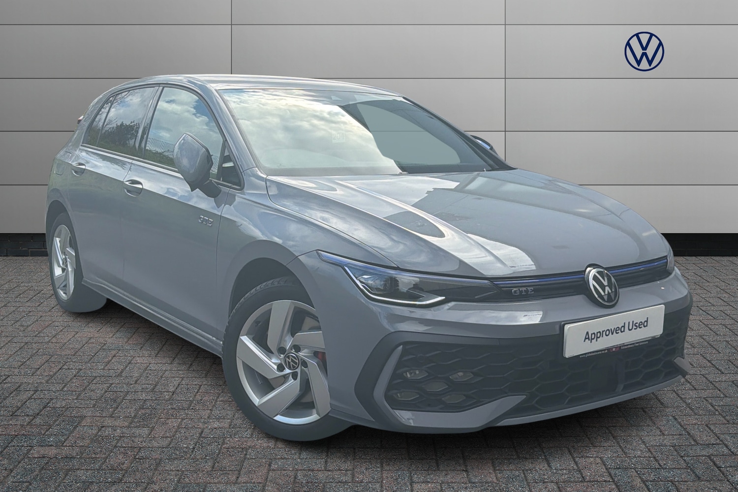 Used Volkswagen Golf 2024 for sale - 78137184: Photo 1