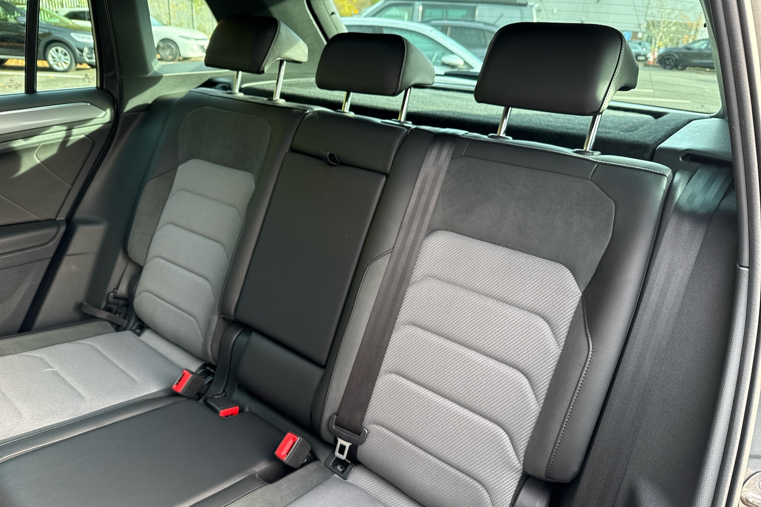 Used Volkswagen Tiguan 2019 for sale - 76673741: Photo 11