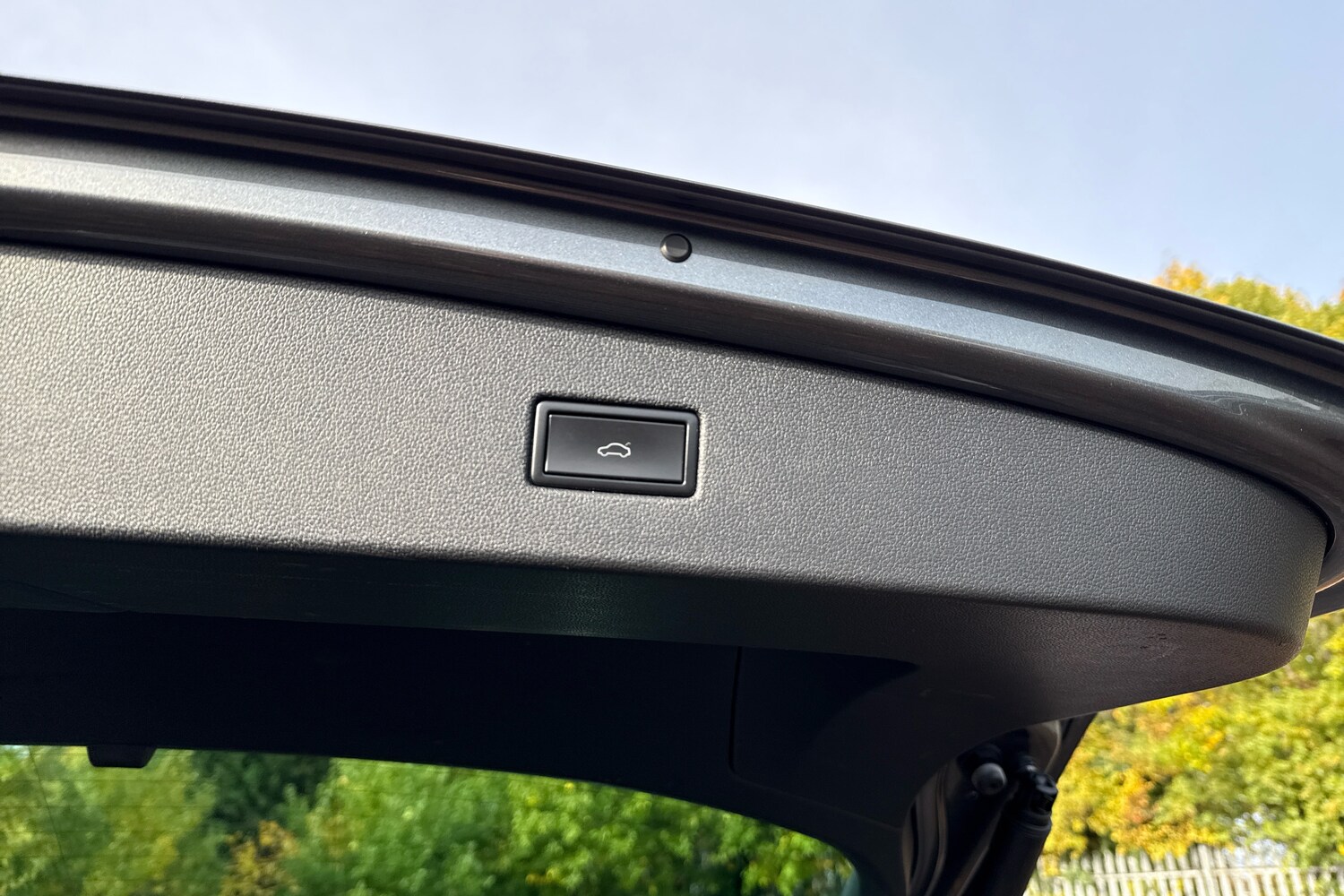 Used Volkswagen Tiguan 2019 for sale - 76673741: Photo 14