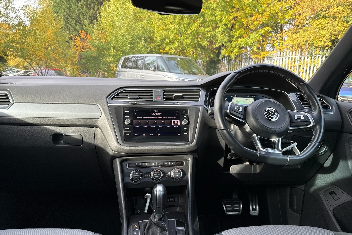 Used Volkswagen Tiguan 2019 for sale - 76673741: Photo 8