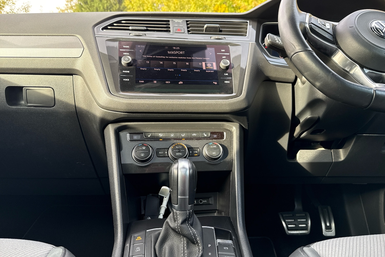 Used Volkswagen Tiguan 2019 for sale - 76673741: Photo 9