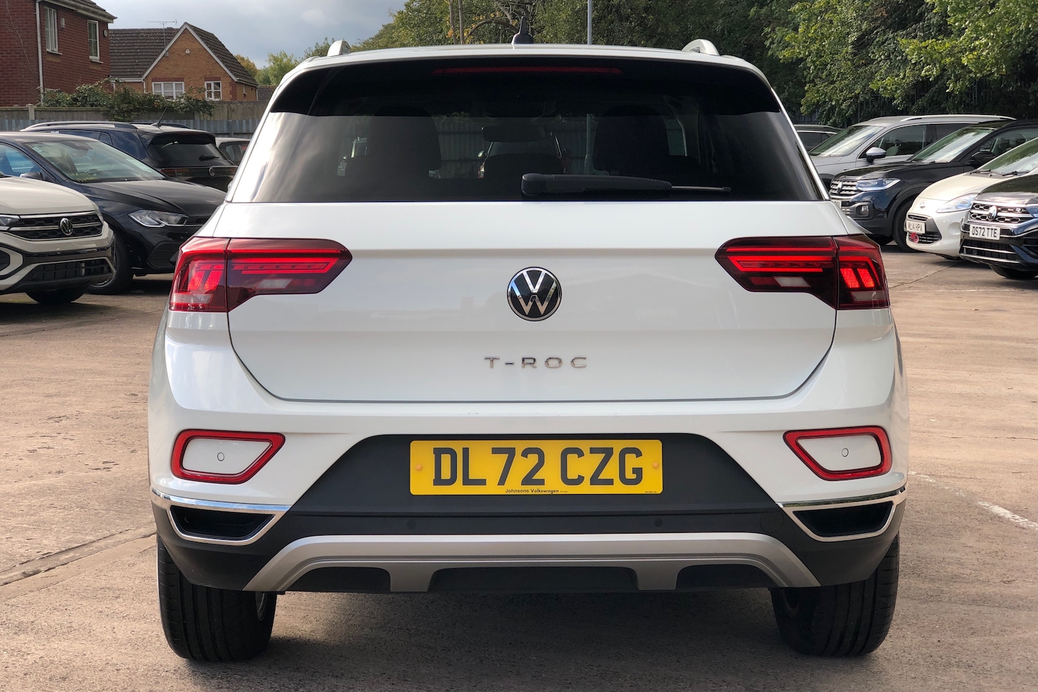 Used Volkswagen T-Roc 2023 for sale - 76676890: Photo 22