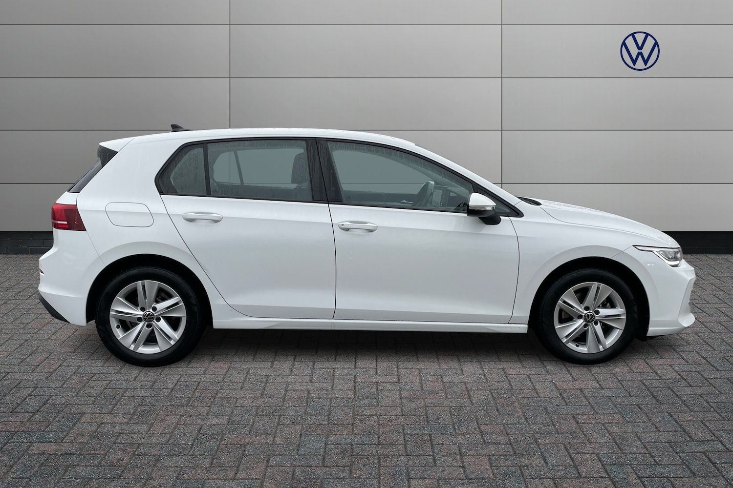 Used Volkswagen Golf 2024 for sale - 77826371: Photo 4