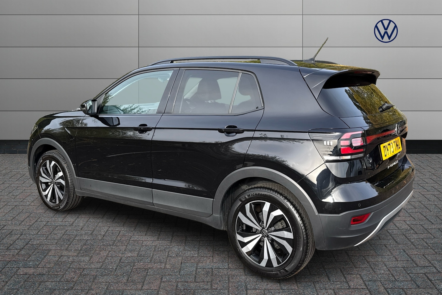 Used Volkswagen T-Cross 2023 for sale - 76675808: Photo 3
