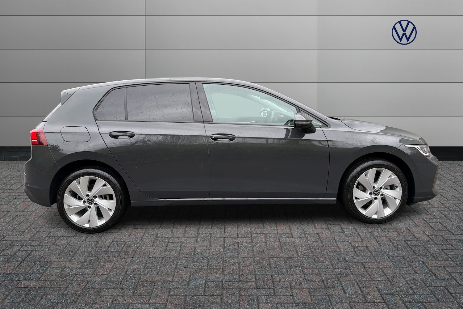 Used Volkswagen Golf 2025 for sale - 77360356: Photo 4