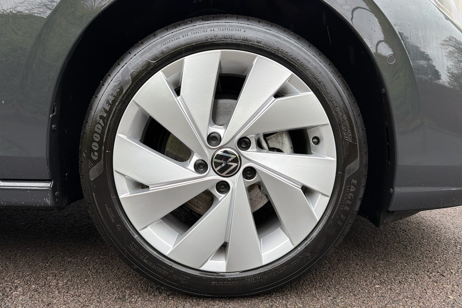 Used Volkswagen Golf 2025 for sale - 77360356: Photo 5