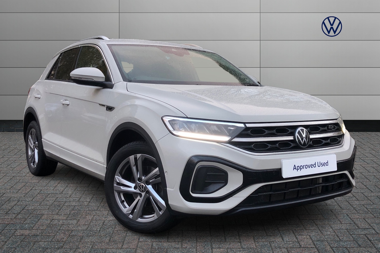 Used Volkswagen T-Roc 2022 for sale - 77067608: Photo 1