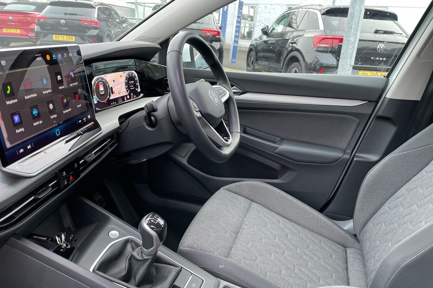 Used Volkswagen Golf 2024 for sale - 77770791: Photo 2