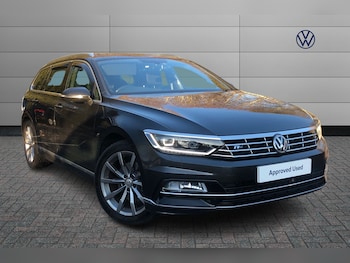 Used Volkswagen Passat 2018 for sale - 76673562: Photo