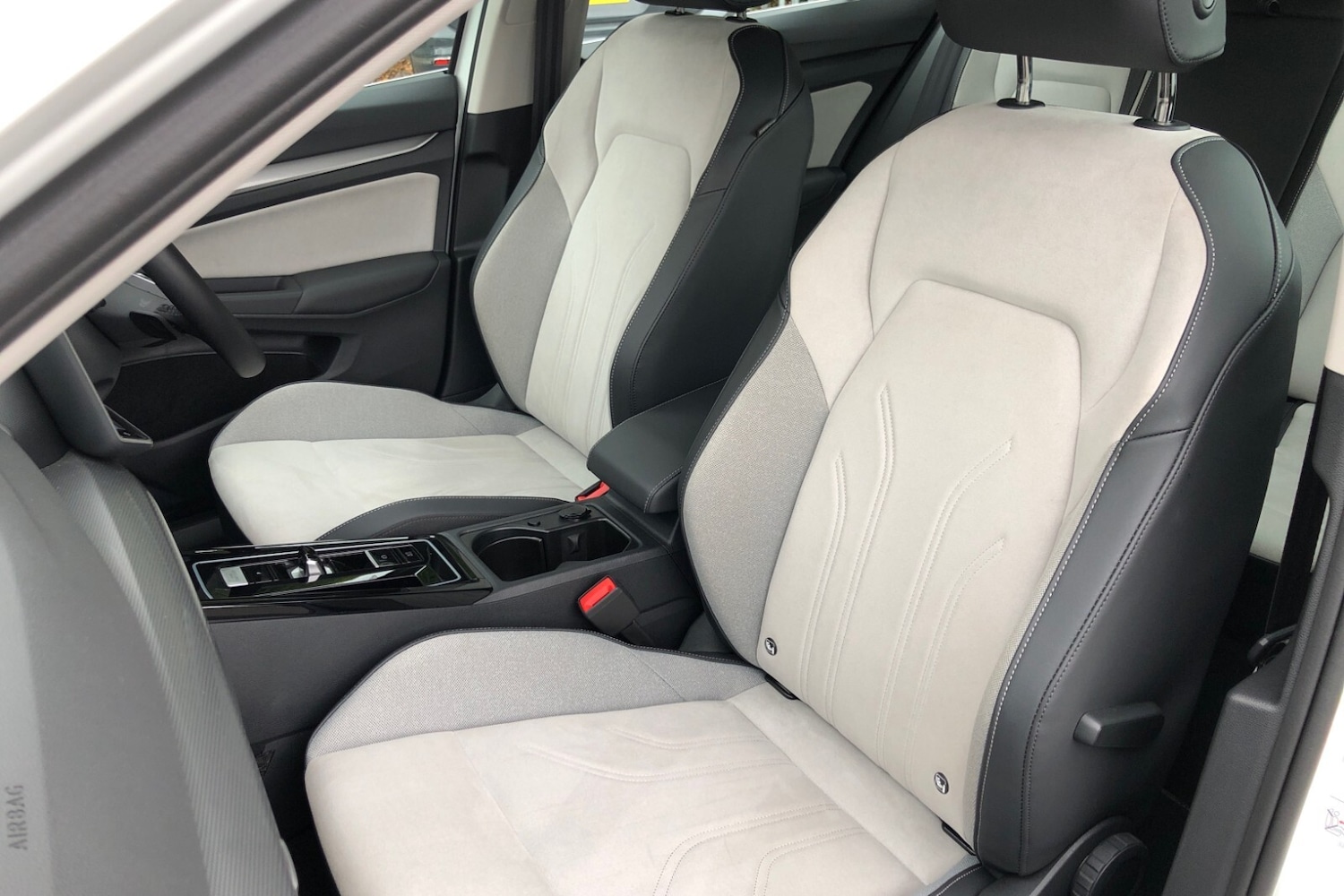 Used Volkswagen Golf 2025 for sale - 76679566: Photo 19