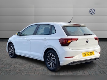 Used Volkswagen Polo 2022 for sale - 77542101: Photo