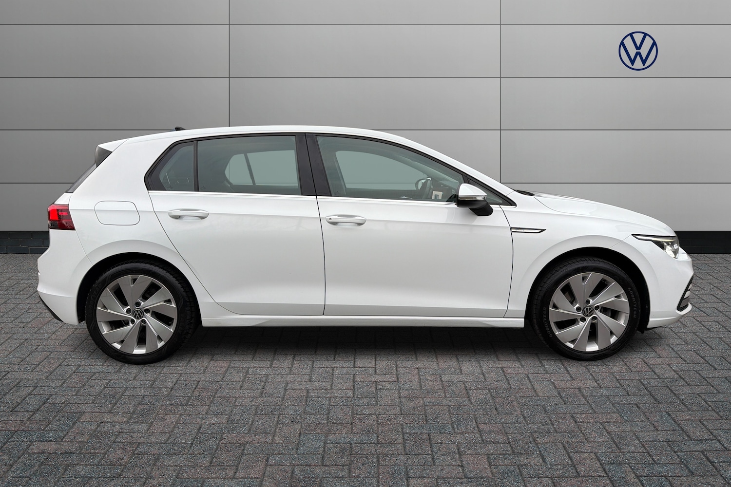 Used Volkswagen Golf 2021 for sale - 77098868: Photo 4