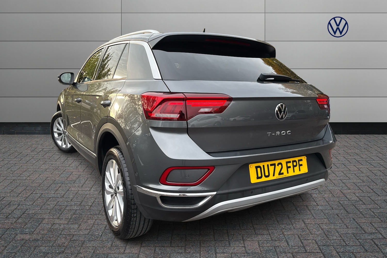 Used Volkswagen T-Roc 2022 for sale - 76563290: Photo 3