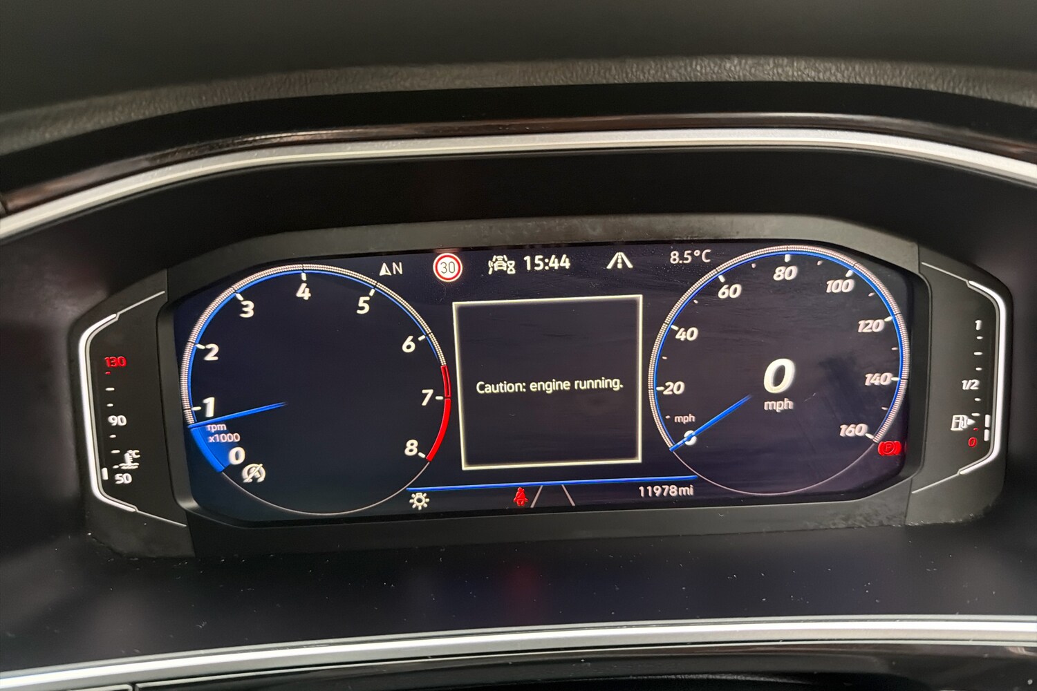 Used Volkswagen T-Roc 2023 for sale - 77739779: Photo 7