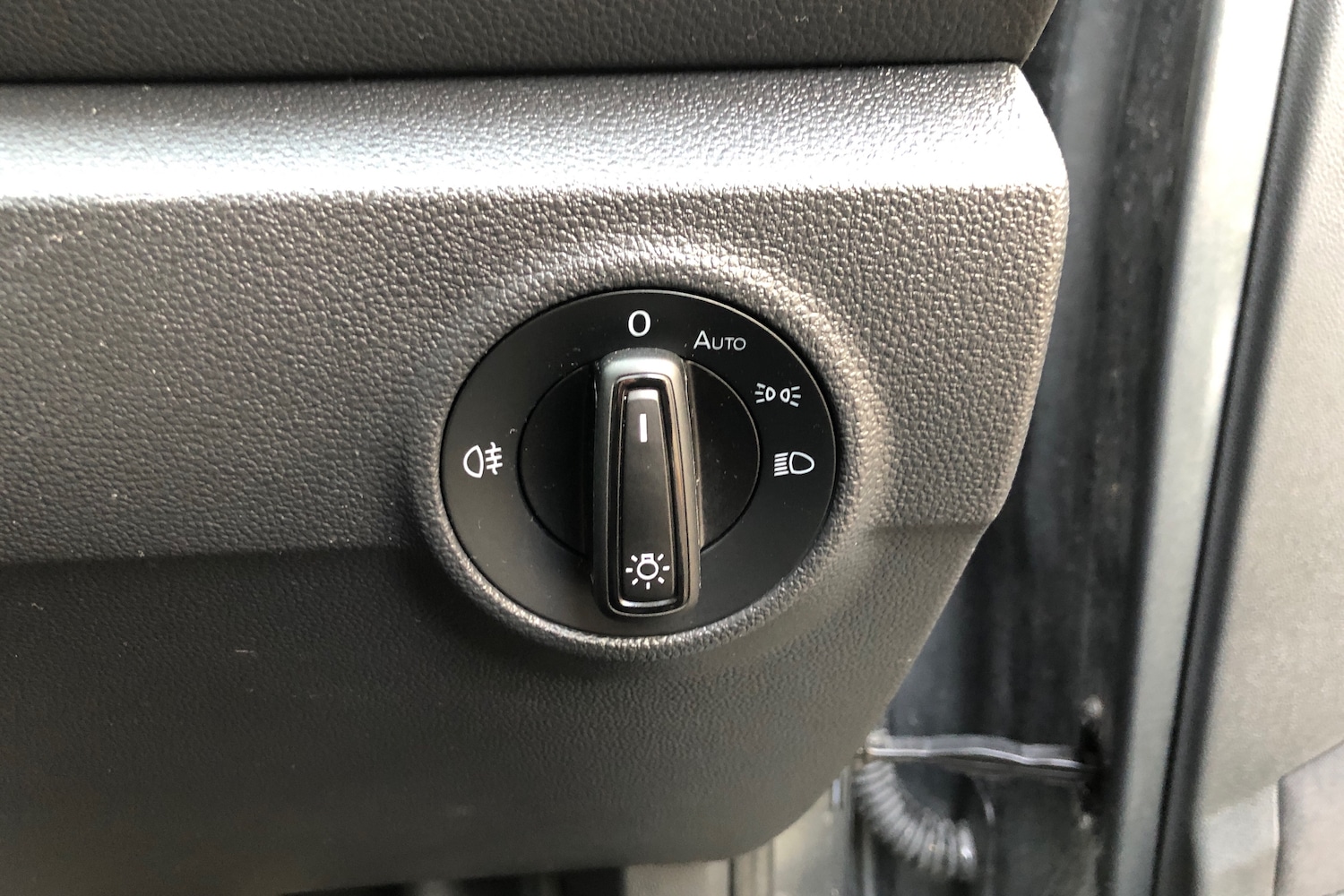 Used Volkswagen T-Roc 2024 for sale - 76677446: Photo 15