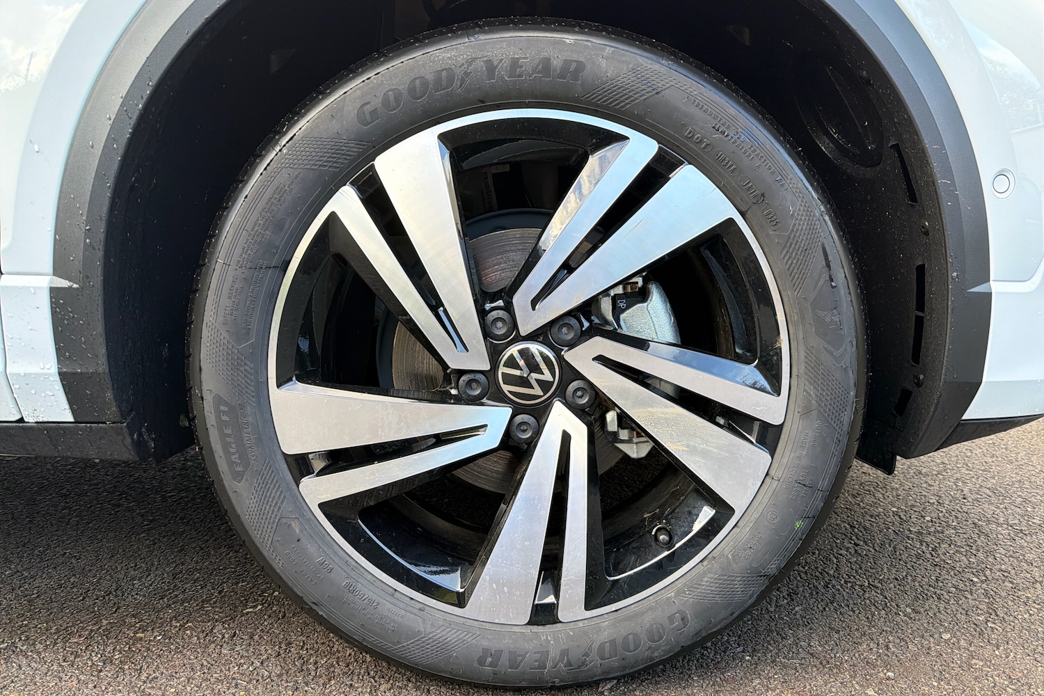 Used Volkswagen T-Roc 2025 for sale - 77218346: Photo 5