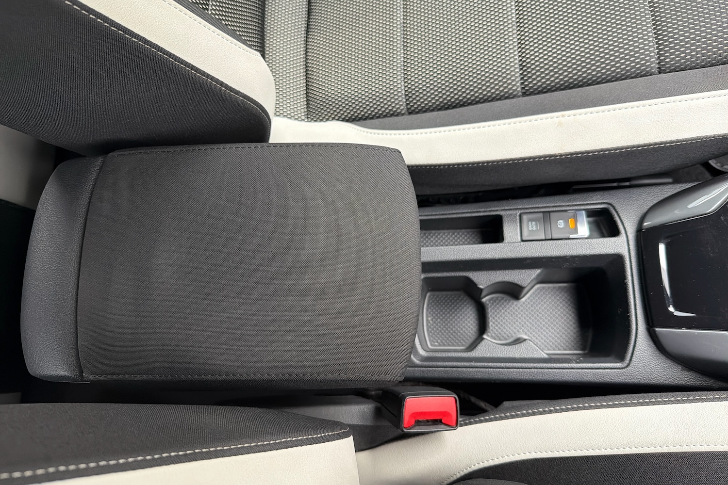 Used Volkswagen T-Roc 2021 for sale - 77855287: Photo 22