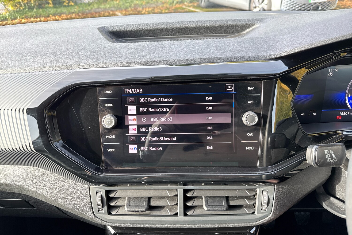 Used Volkswagen T-Cross 2023 for sale - 77244566: Photo 14