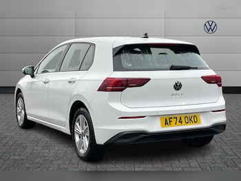 Used Volkswagen Golf 2024 for sale - 78320810: Photo