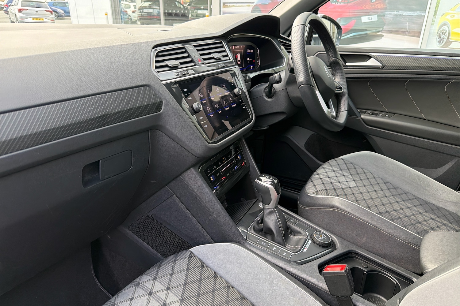 Used Volkswagen Tiguan 2022 for sale - 77515260: Photo 2