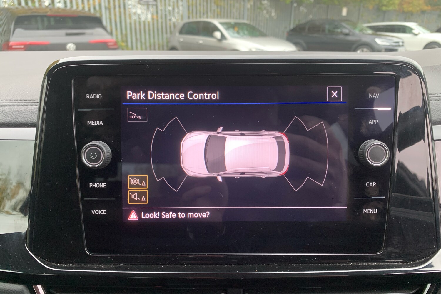 Used Volkswagen T-Roc 2022 for sale - 76674860: Photo 19