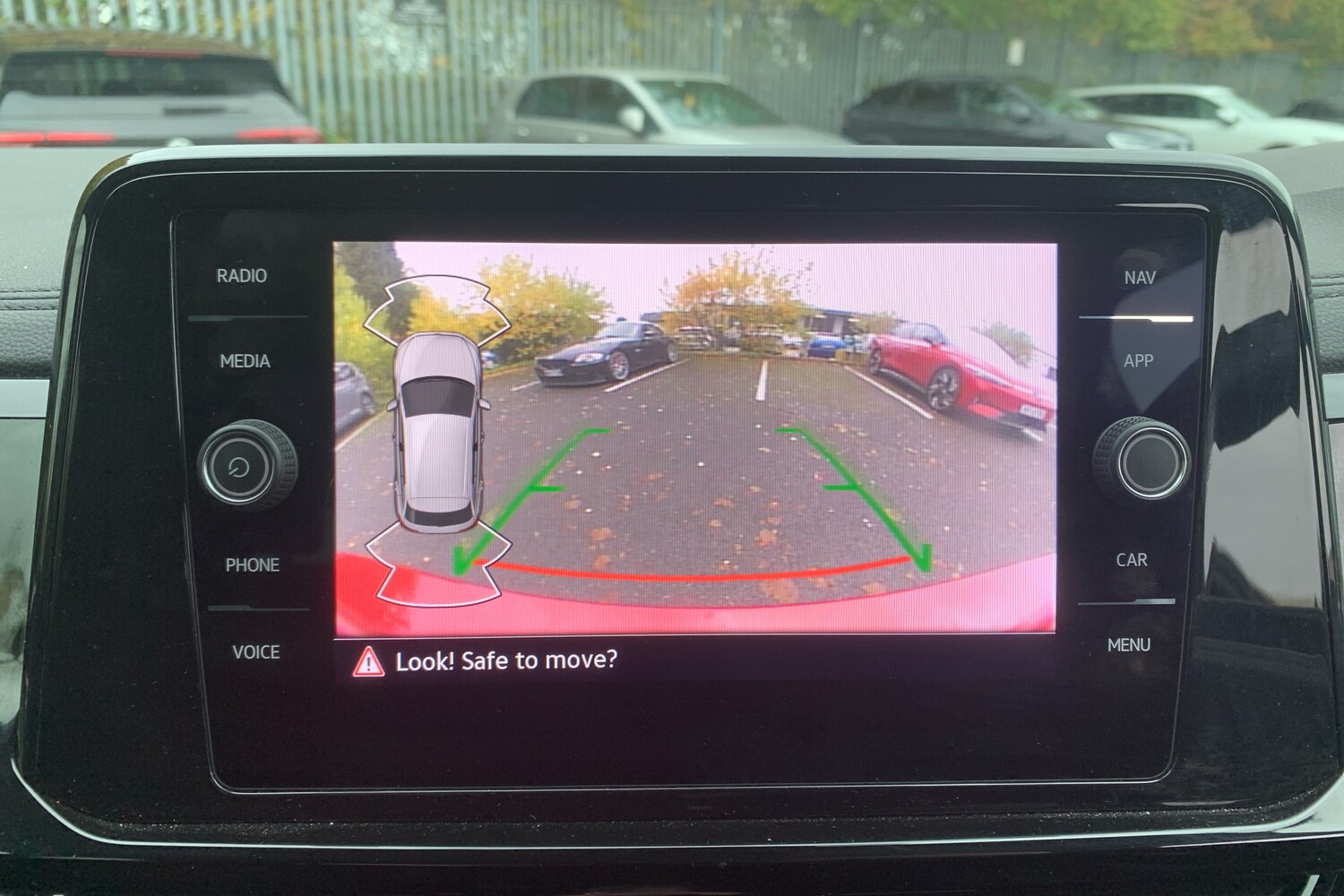 Used Volkswagen T-Roc 2022 for sale - 76674860: Photo 20