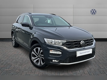 Used Volkswagen T-Roc 2022 for sale - 78352700: Photo