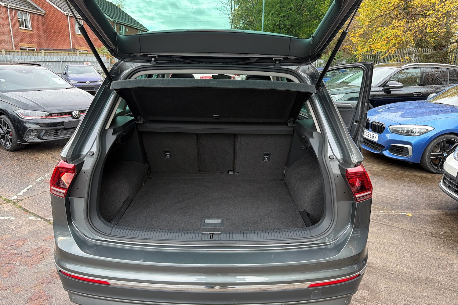 Used Volkswagen Tiguan 2019 for sale - 76673896: Photo 12