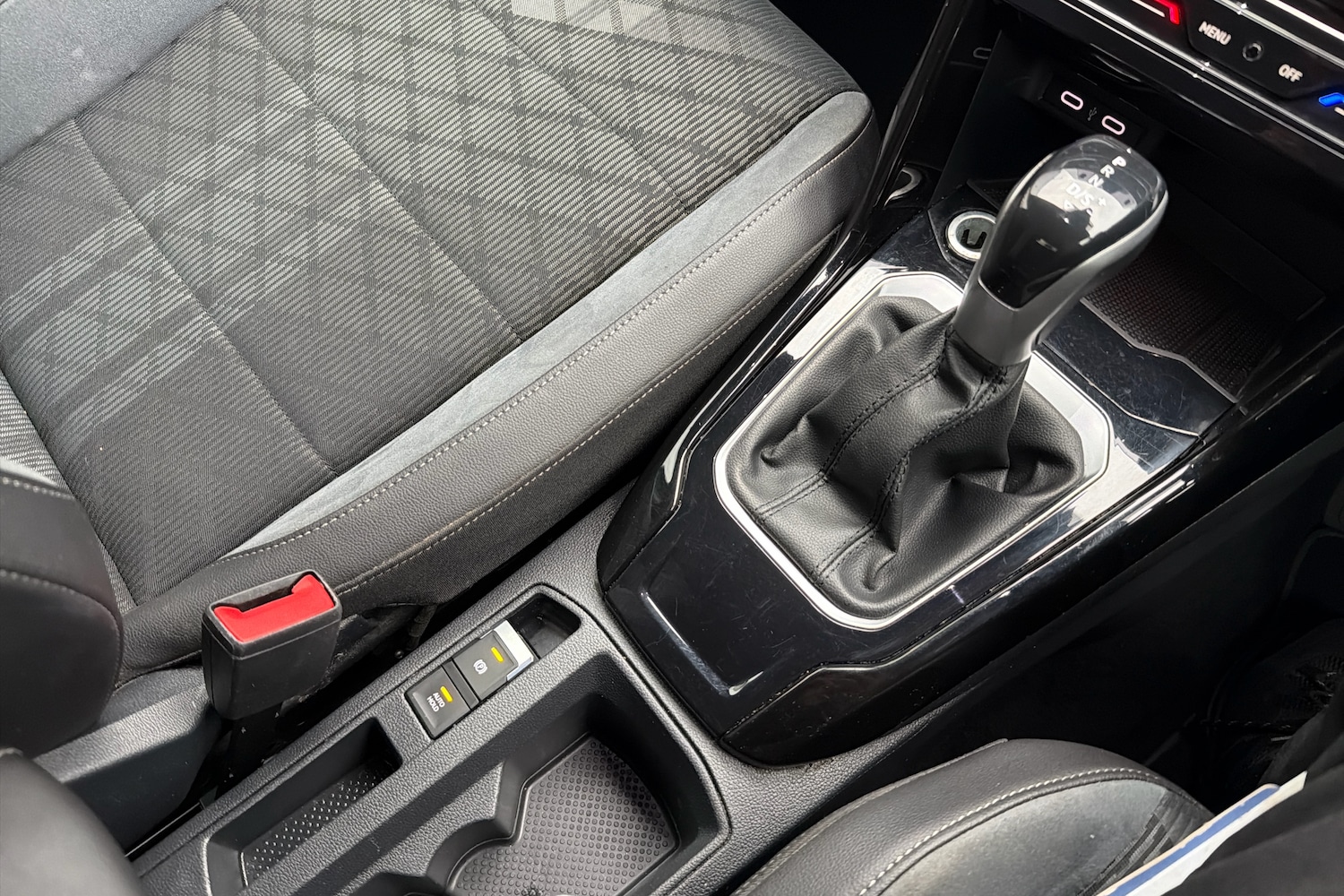 Used Volkswagen T-Roc 2022 for sale - 77442373: Photo 10