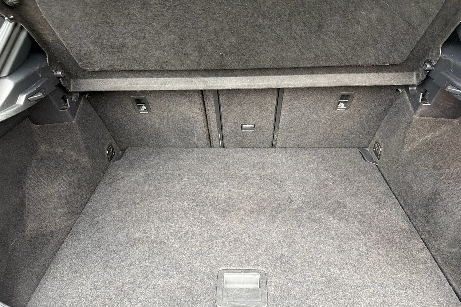 Used Volkswagen T-Roc 2022 for sale - 77442373: Photo 12