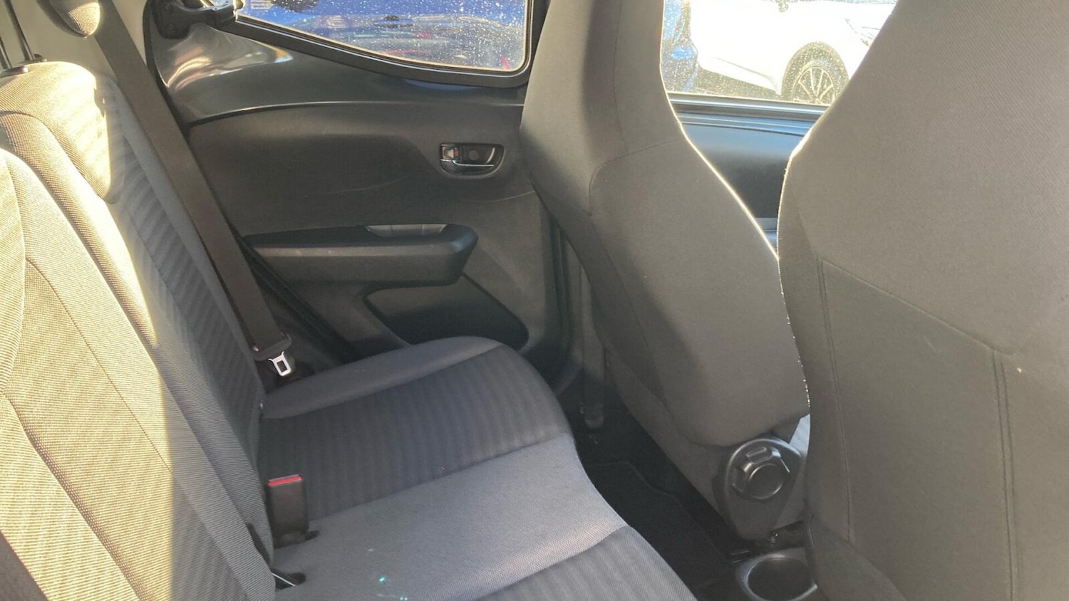 Used Toyota AYGO 2020 for sale - 76680884: Photo 12